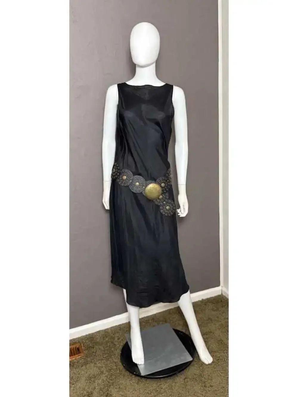 Vintage Y2K Statement Belt Black Disc + Brass Buckle and Grommet L/XL Hip Belt